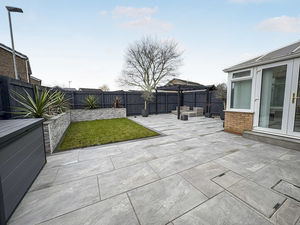 Photo 15- click for photo gallery